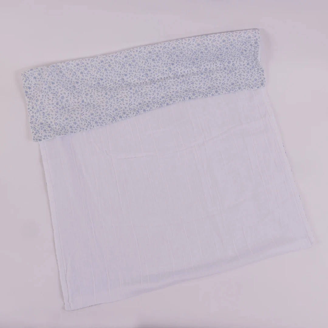 Copertina duble-face in mussola bimbo Copertina duble-face in mussola bimbo