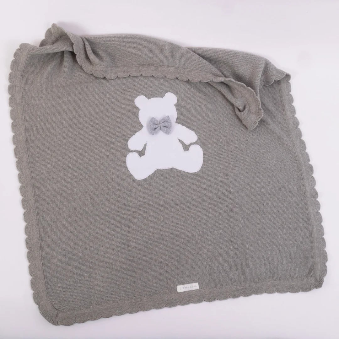 Copertina di filo di cotone orsetto bianco Copertina di filo di cotone orsetto bianco