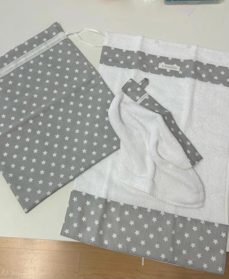 Set asilo stelle grigio Set asilo stelle grigio - immagine 4