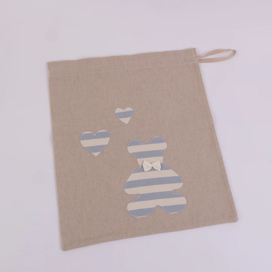 Sacchetto Portabiancheria ecrù con orso a righe Sacchetto Portabiancheria ecrù con orso a righe