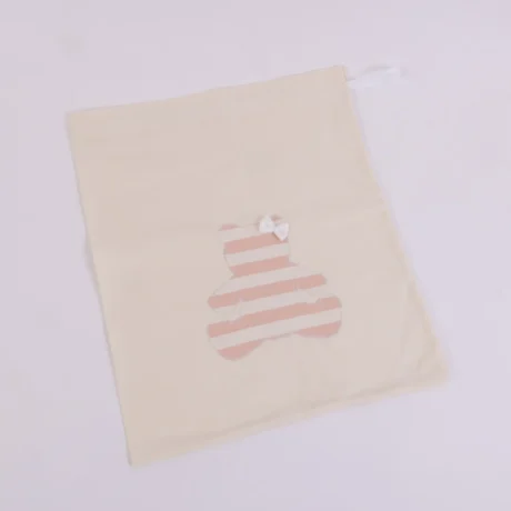 Sacchetto Portabiancheria panna con orso a righe rosa