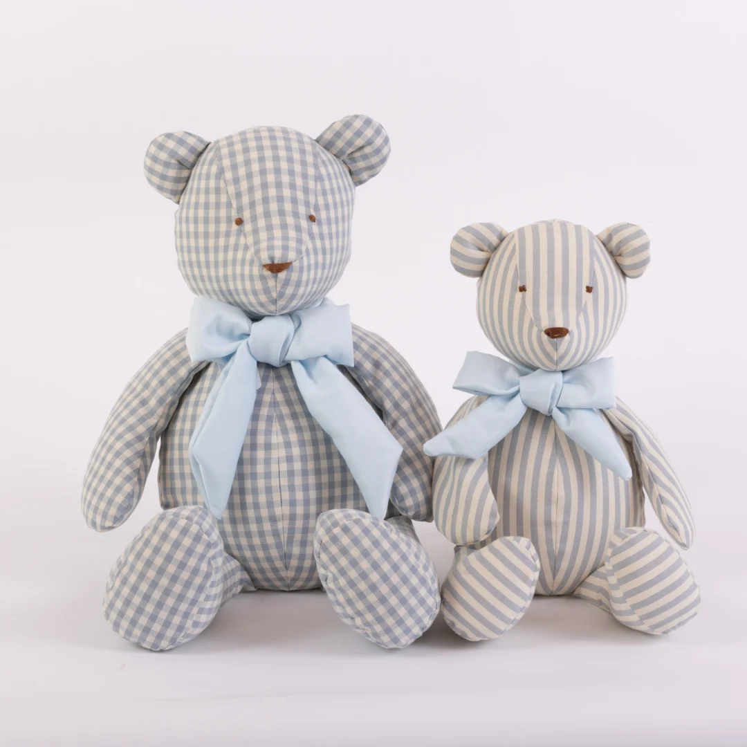 Orso righe piccole celesti 3D Orso righe piccole celesti 3D - immagine 2