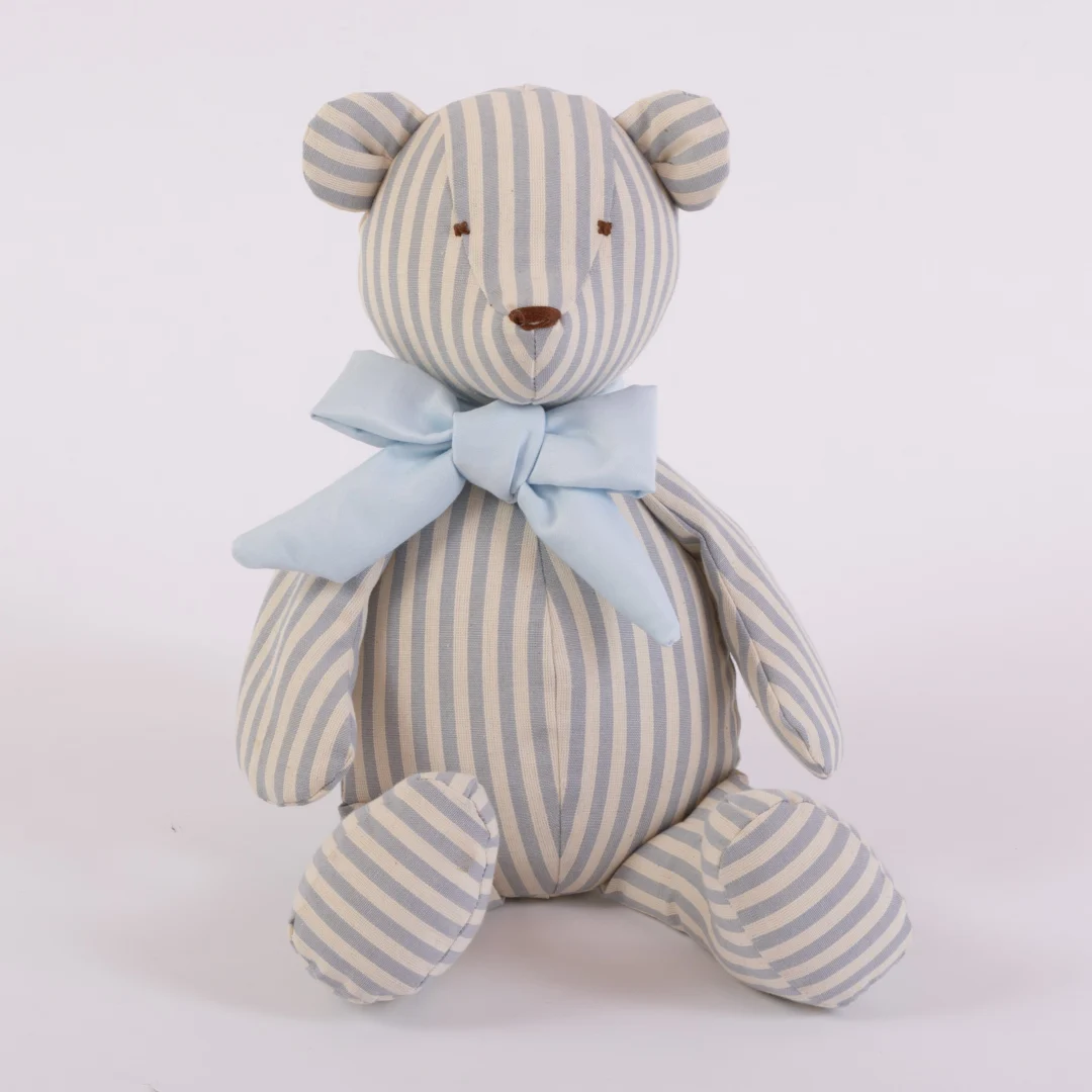 Orso righe piccole celesti 3D Orso righe piccole celesti 3D