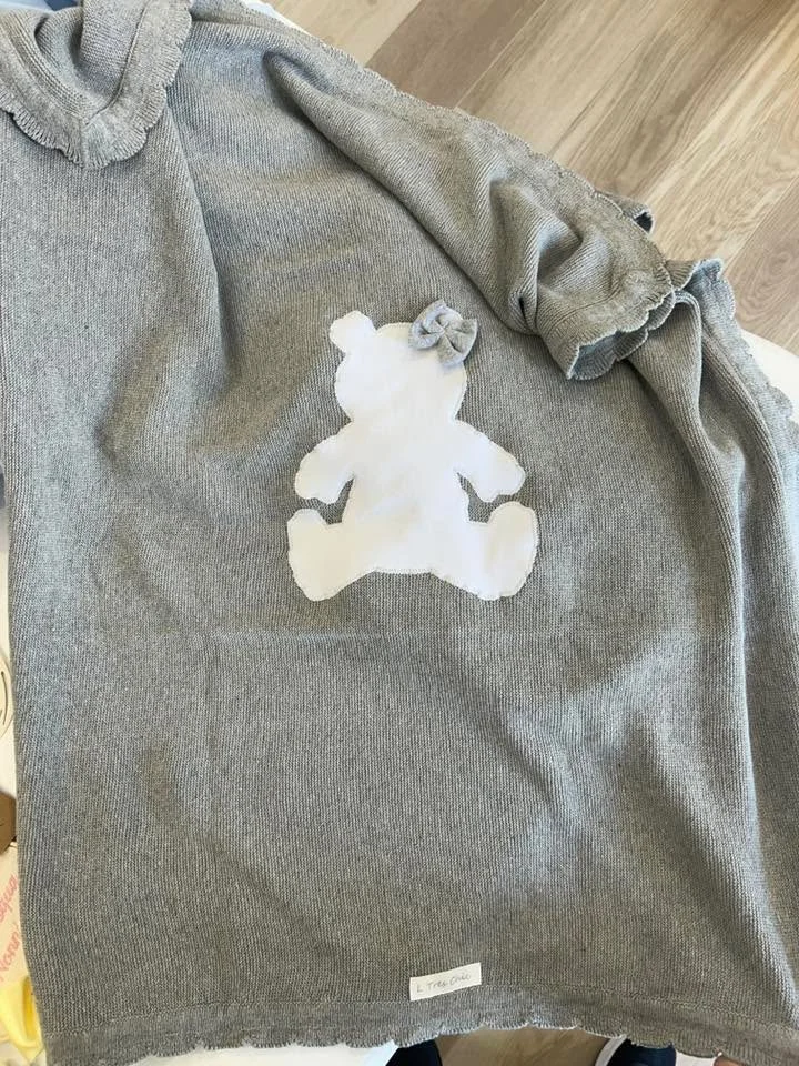 Copertina di filo di cotone orsetto bianco bimba Copertina di filo di cotone orsetto bianco bimba