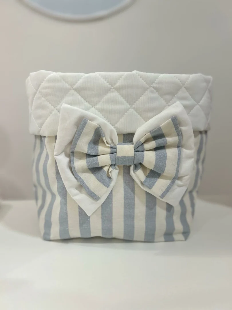 Portapannolini a righe con fiocco provenza Portapannolini a righe con fiocco provenza