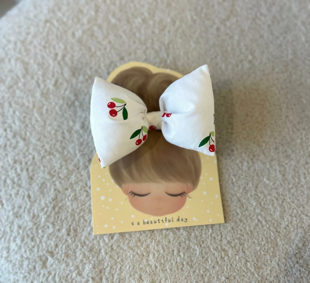 Elastico Fiocco bianco con ciliegie Elastico Fiocco bianco con ciliegie