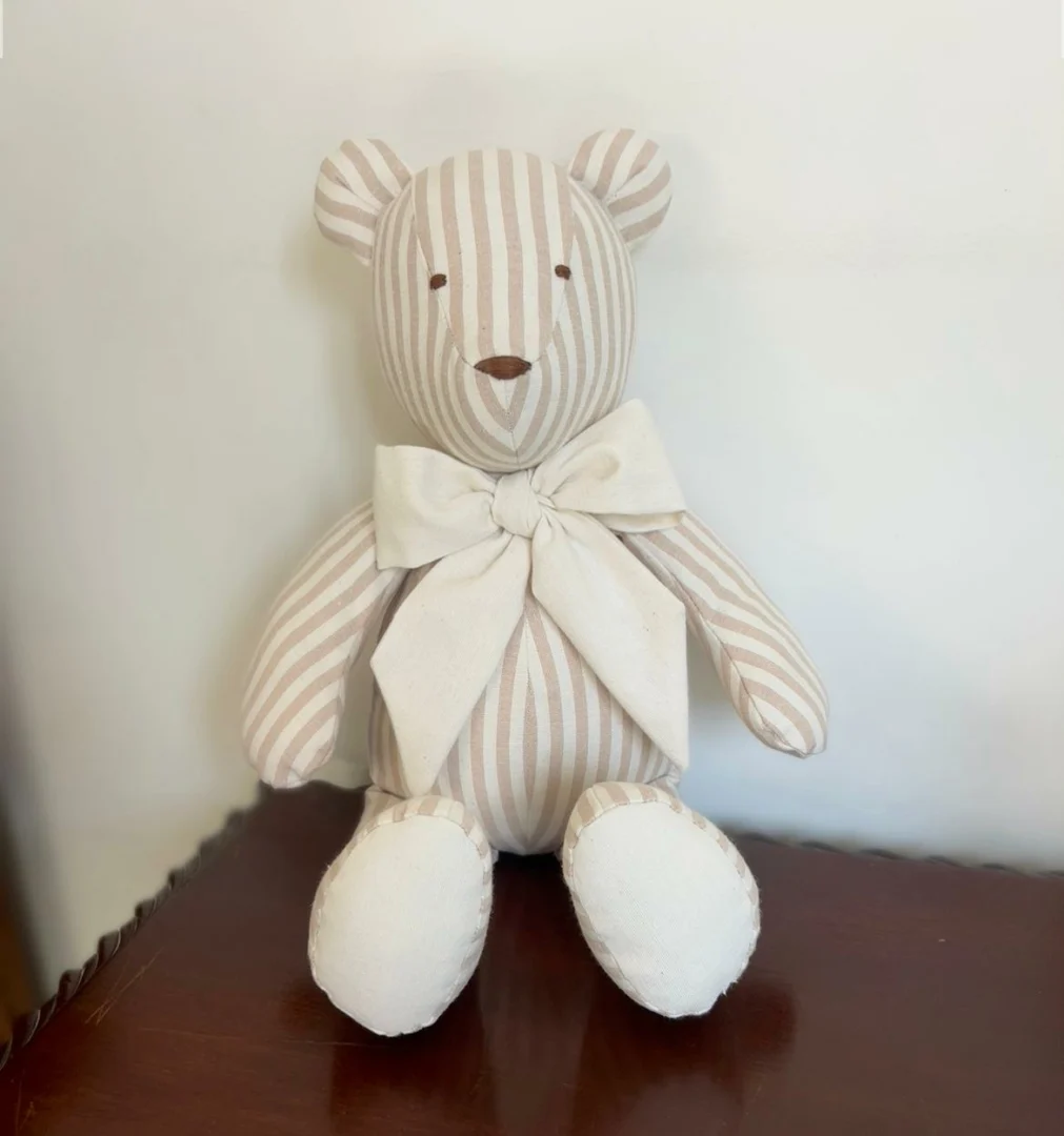 Orso 3D a righe panna Orso 3D a righe panna - immagine 3