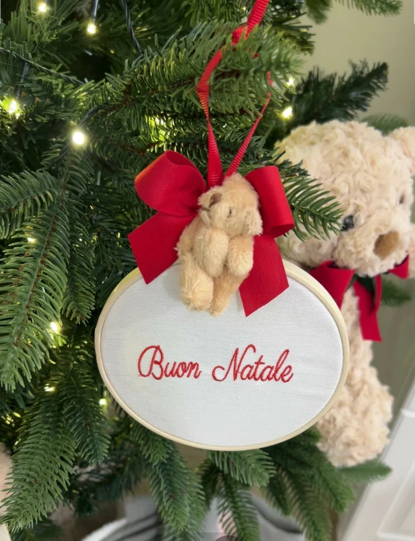 Telaio con scritta Buon Natale con teddy Telaio con scritta Buon Natale con teddy