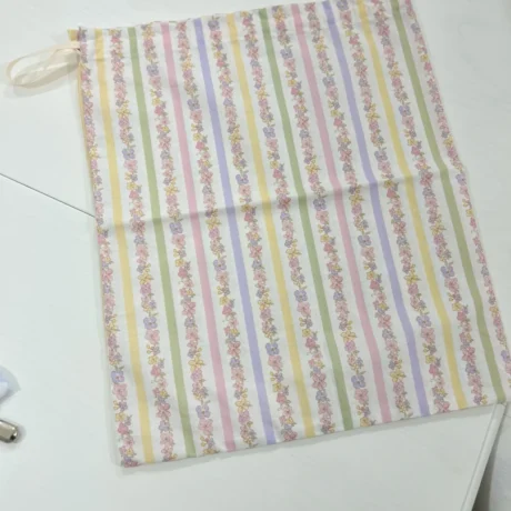 Sacchetto fantasia righe e fiori